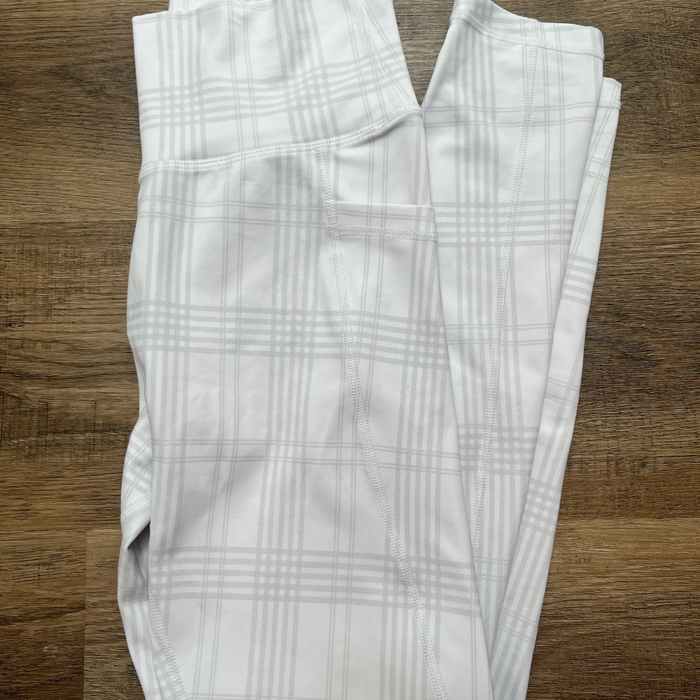 BuffBunny White Plaid Leggings